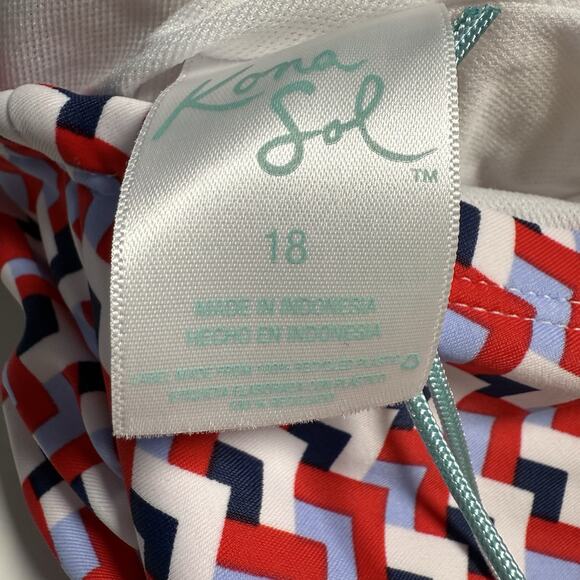 Kona Sol One-Piece Swimsuit Women’s Size 18 Red White Blue Zigzag Strappy Back - Picture 12 of 15